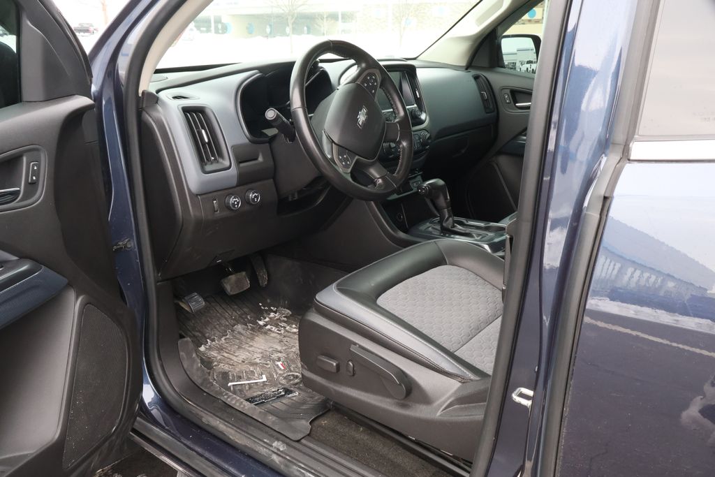 Thumbnail: 2018 Chevrolet Colorado - 13