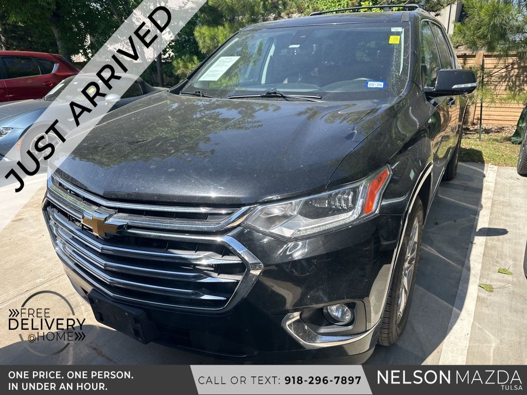 2018 Chevrolet Traverse AWD High Country's photo