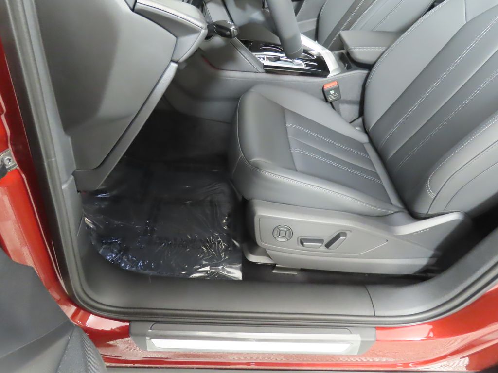 Thumbnail: 2025 Audi Q5 - 31