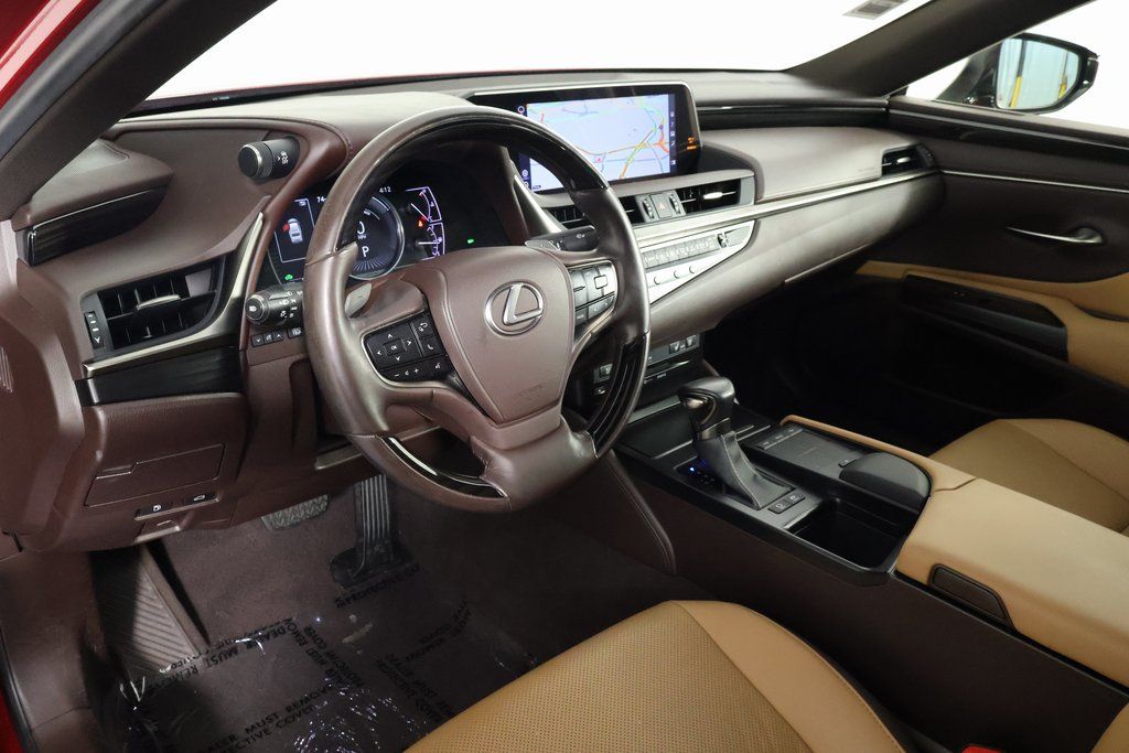 Thumbnail: 2019 Lexus ES - 7