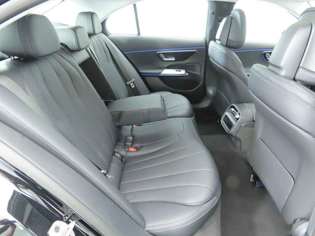 Thumbnail: 2025 Mercedes-Benz E-Class - 22