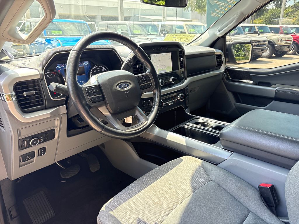 Certified Used 2022 Silver Ford XLT image 6