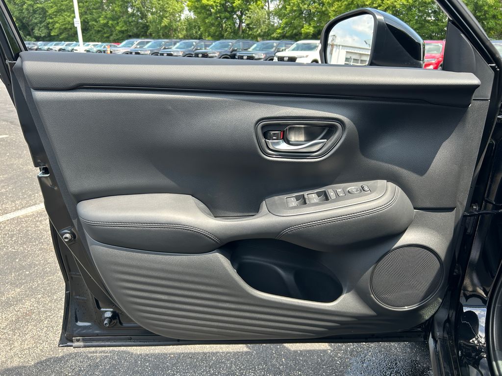 Thumbnail: 2026 Honda HR-V - 17