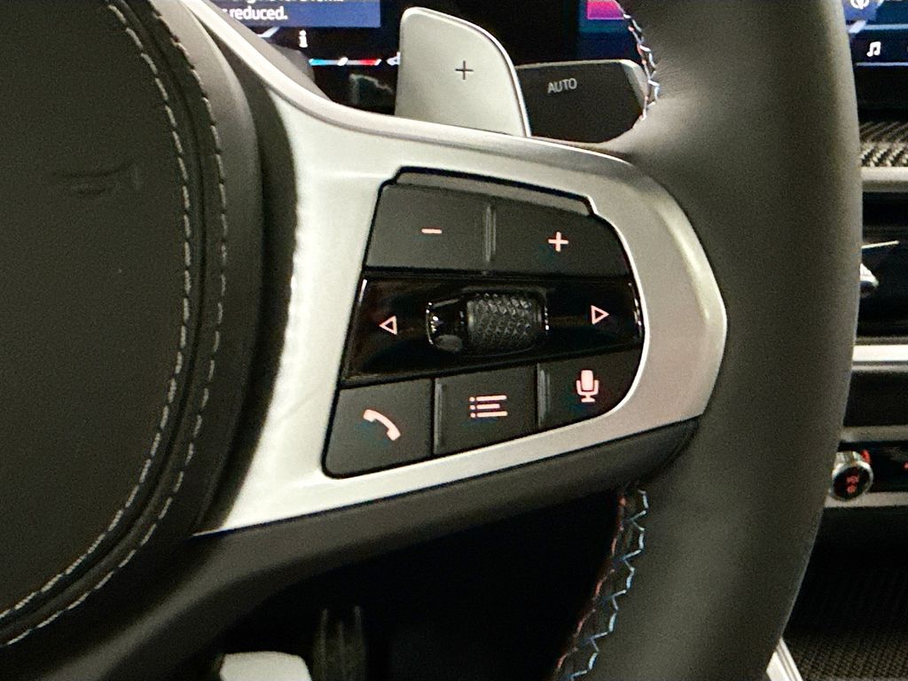 Thumbnail: 2026 BMW X6 - 12
