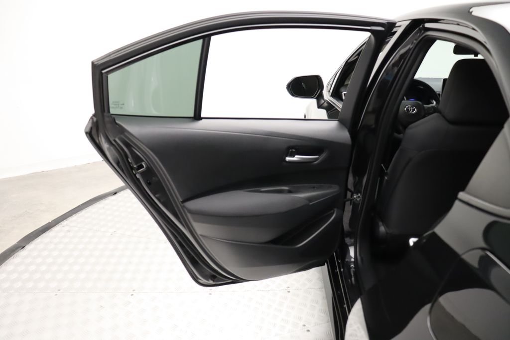 Thumbnail: 2021 Toyota Corolla - 21