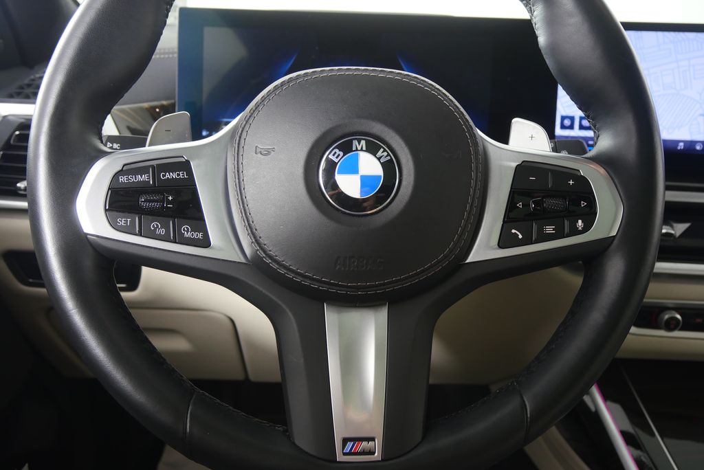 Thumbnail: 2024 BMW X7 - 18