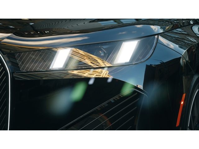 Thumbnail: 2026 BMW iX - 6