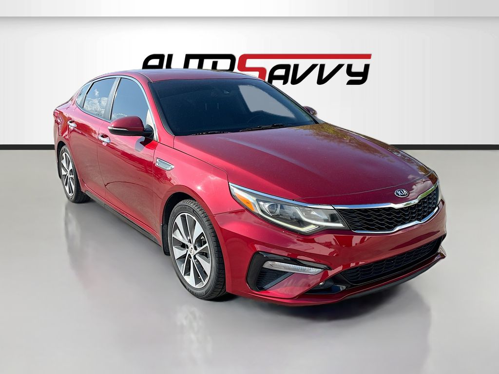 2019 Kia Optima S AT's photo