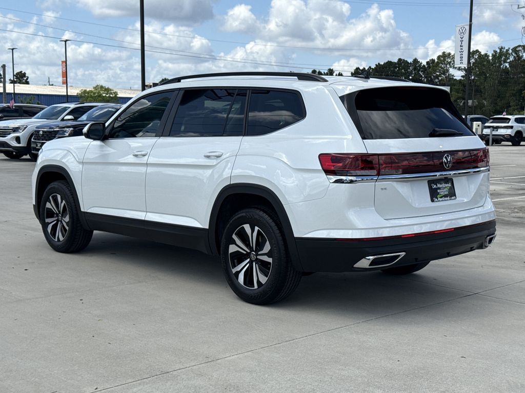 2026 Volkswagen Atlas 2.0T SE White at Bayshore Chrysler Jeep Dodge Ram