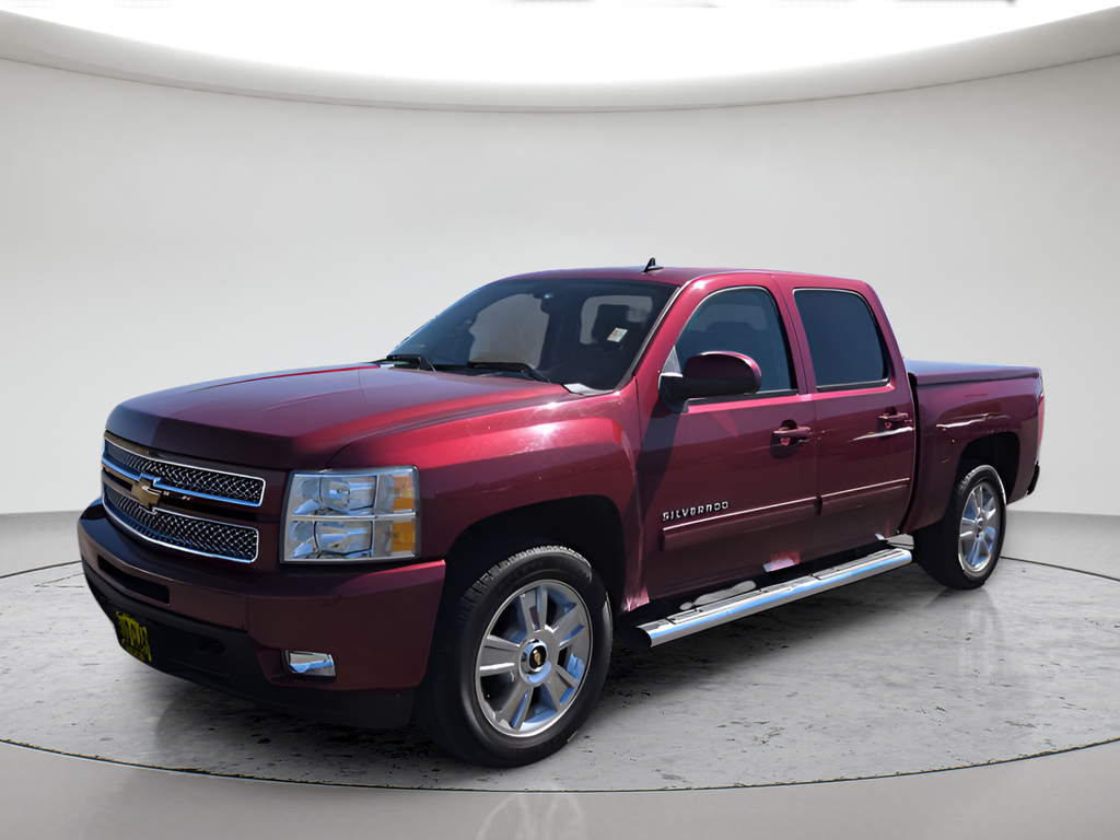 Red (Deep Ruby Metallic) 2013 Chevrolet Silverado 1500 LTZ Crew Cab 4WD Pickup Truck Four-Wheel Drive 6-Speed Automatic Overdrive