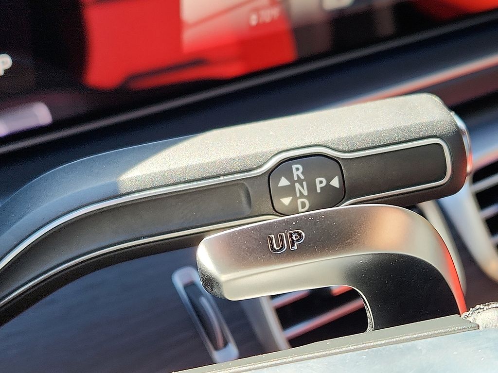 Thumbnail: 2026 Mercedes-Benz GLE - 11