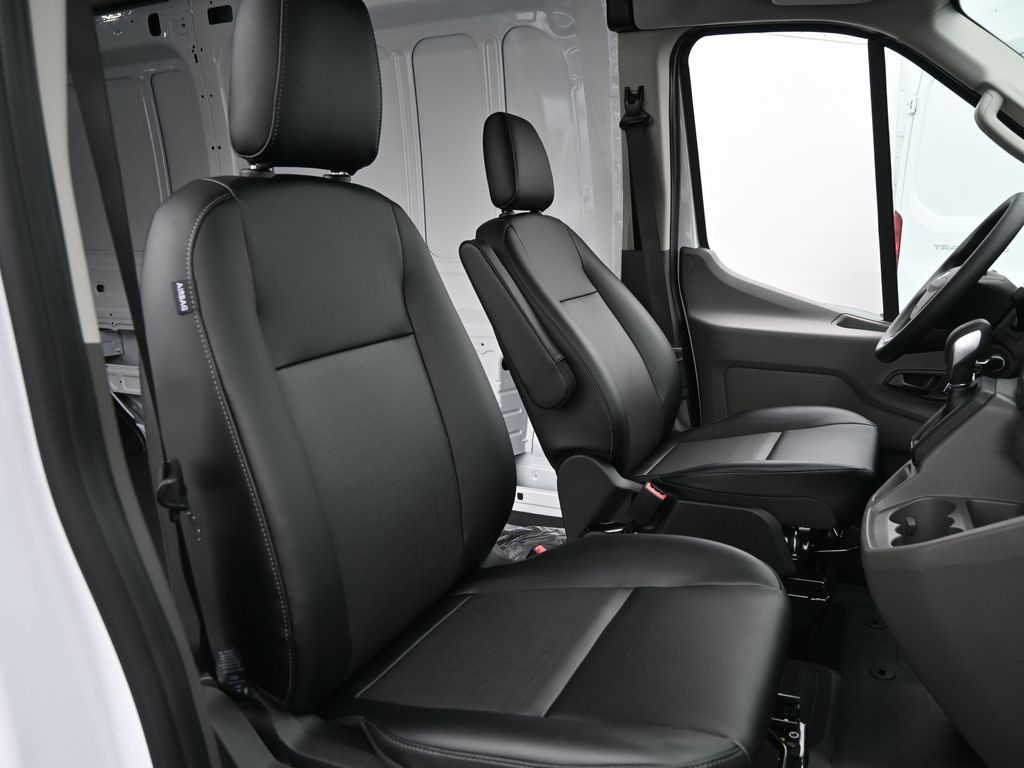 2024 Ford Transit 250