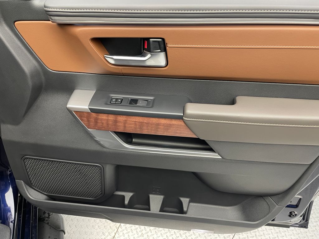 Thumbnail: 2025 Toyota Tundra - 16