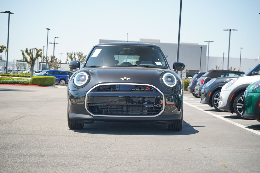 2025 MINI Cooper S  6