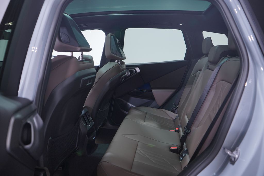 Thumbnail: 2026 BMW X3 - 9