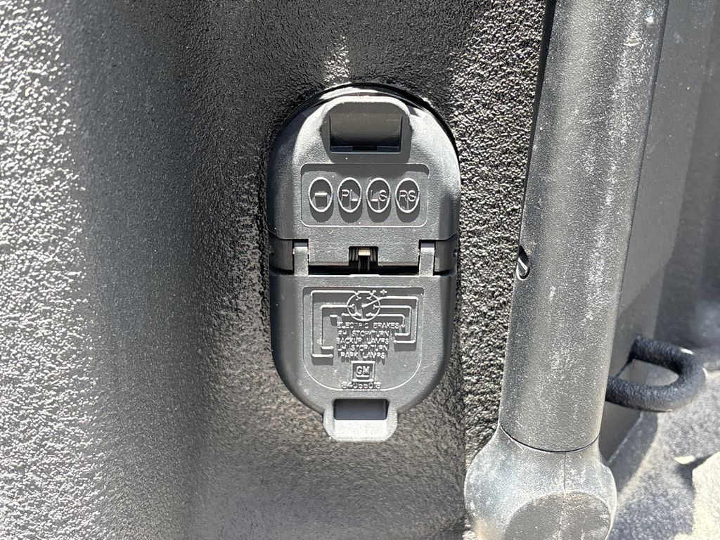 Certified Used 2024  GMC Denali Ultimate image 37