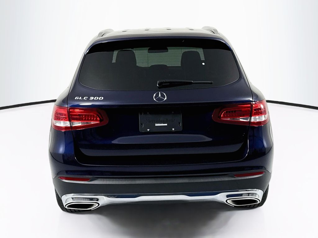 Thumbnail: 2018 Mercedes-Benz GLC - 6