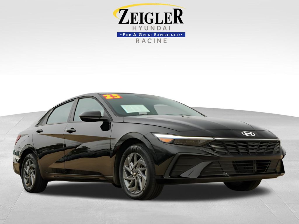 Abyss Black 2025 Hyundai Elantra Hybrid Blue FWD Sedan Front-Wheel Drive 6-Speed Dual Clutch