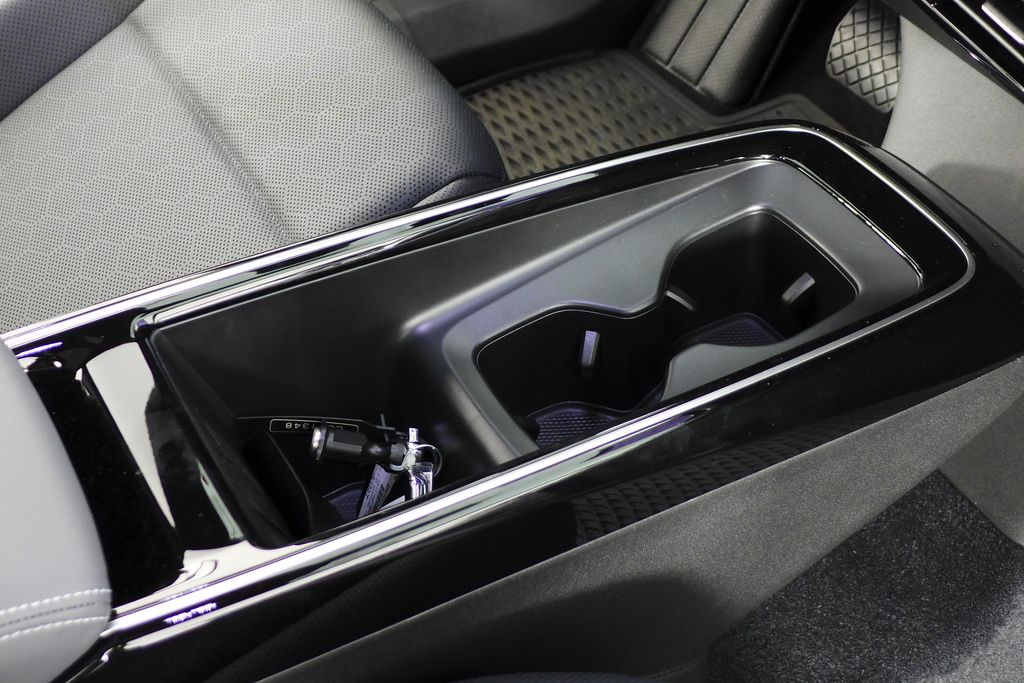 2025 Volkswagen ID.4 Pro S 15