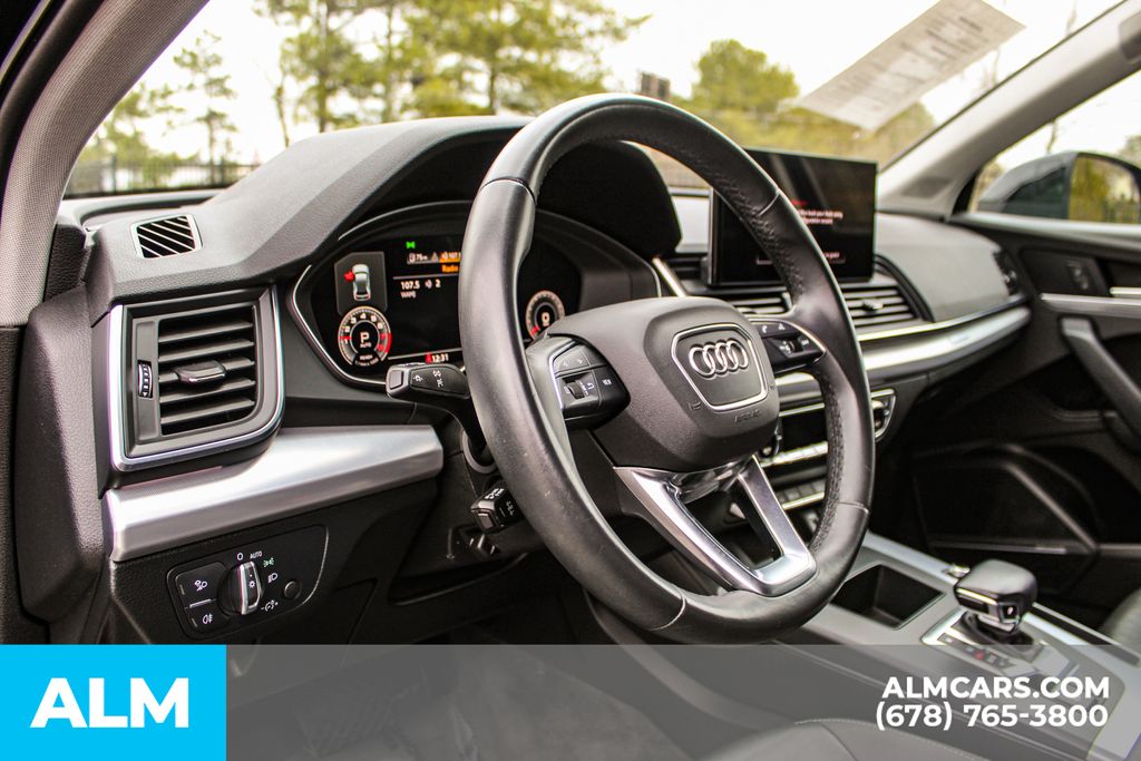 2022 Audi Q5 45 S line Prestige photo 31