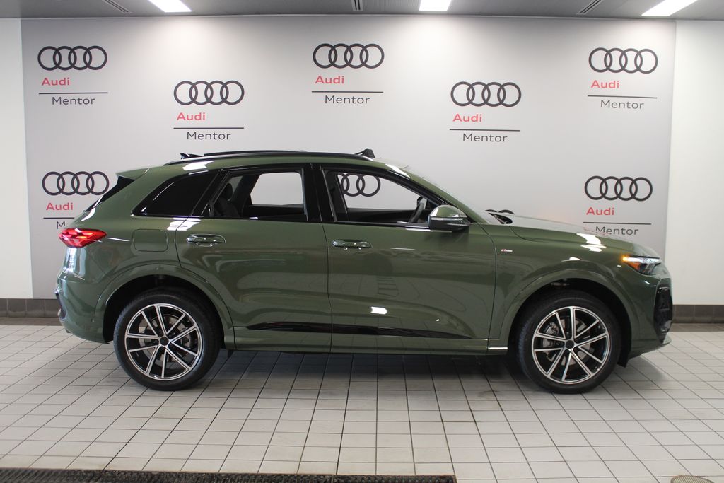Thumbnail: 2026 Audi Q5 - 7