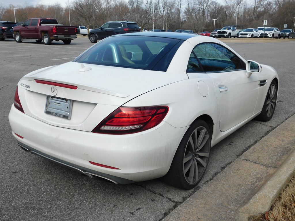 2018 Mercedes-Benz SLC 300 11