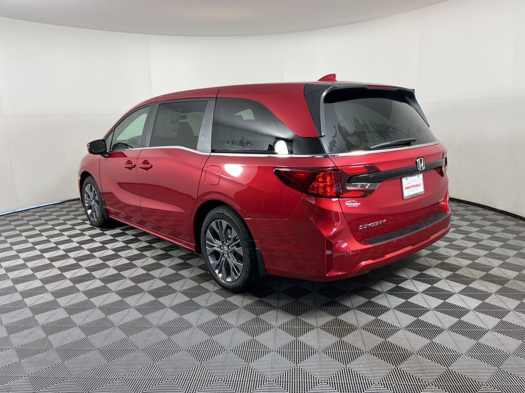 2025 Honda Odyssey Touring 19