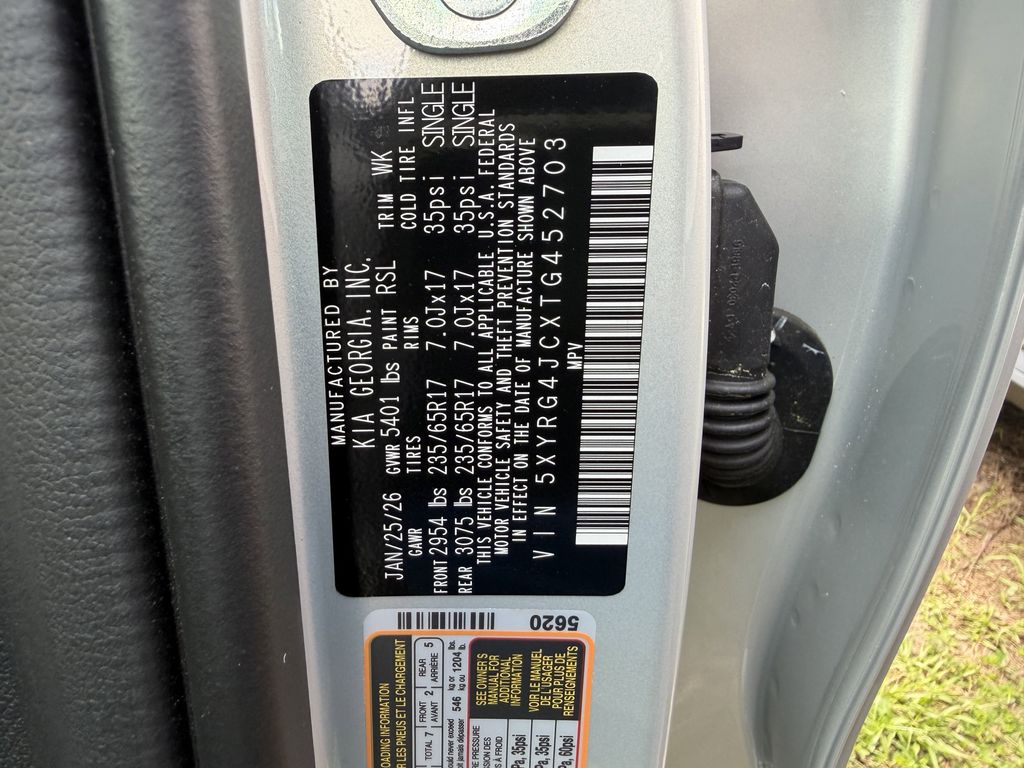 new 2026 Kia Sorento car, priced at $28,853