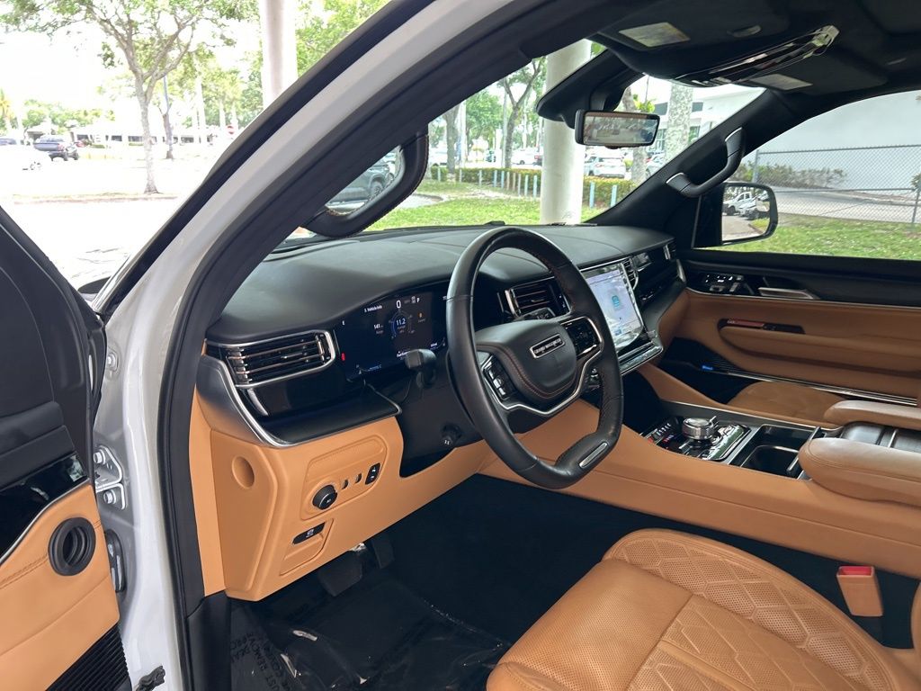 Used 2025 White Jeep Series III image 6