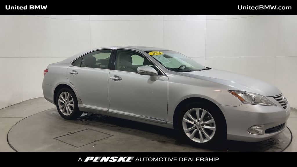 Thumbnail: 2012 Lexus ES - 2