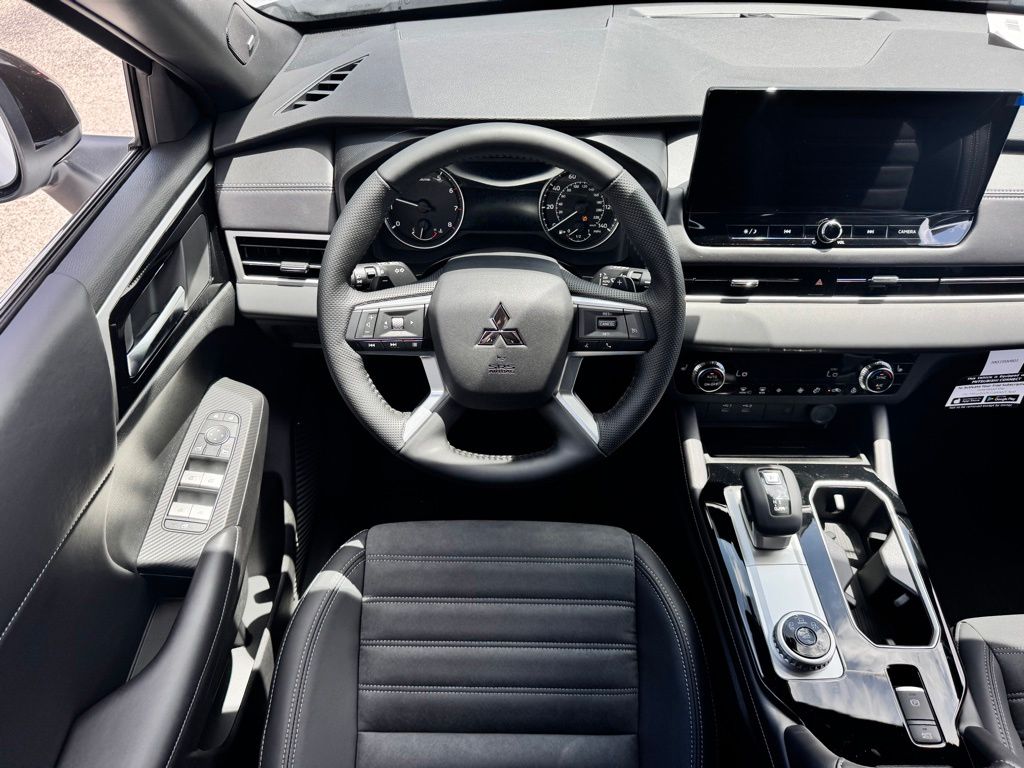 New 2026 Mitsubishi Outlander SUV