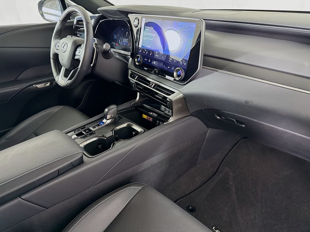 Thumbnail: 2025 Lexus RX - 30