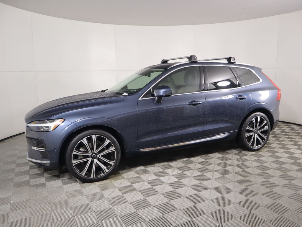 Thumbnail: 2023 Volvo XC60 - 8