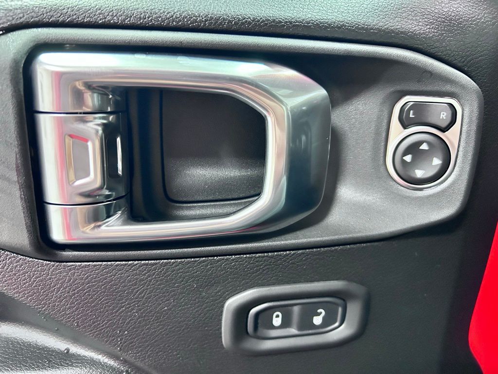 new 2026 Jeep Wrangler car, priced at $57,085