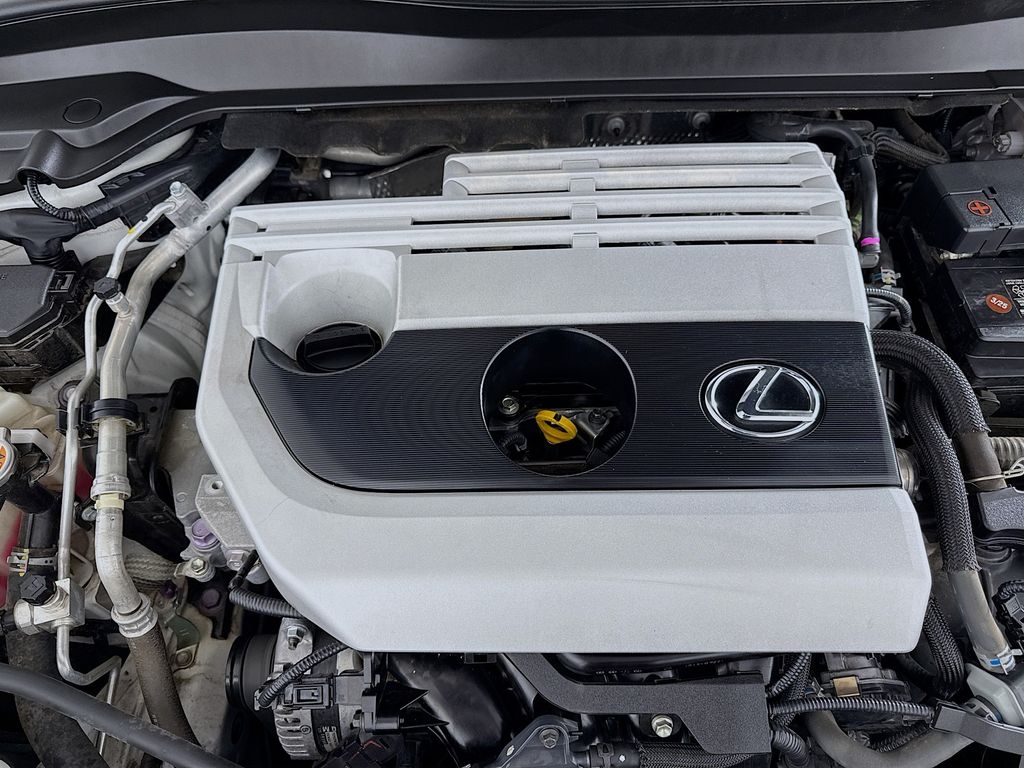 Thumbnail: 2020 Lexus UX - 29