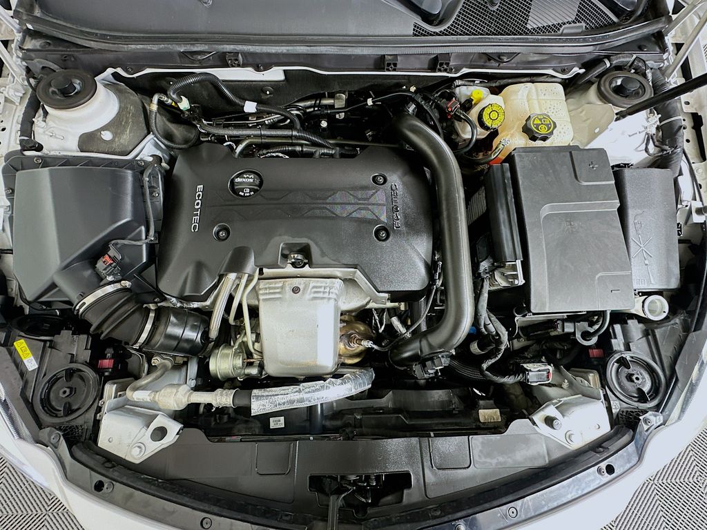 Thumbnail: 2016 Buick Regal - 31