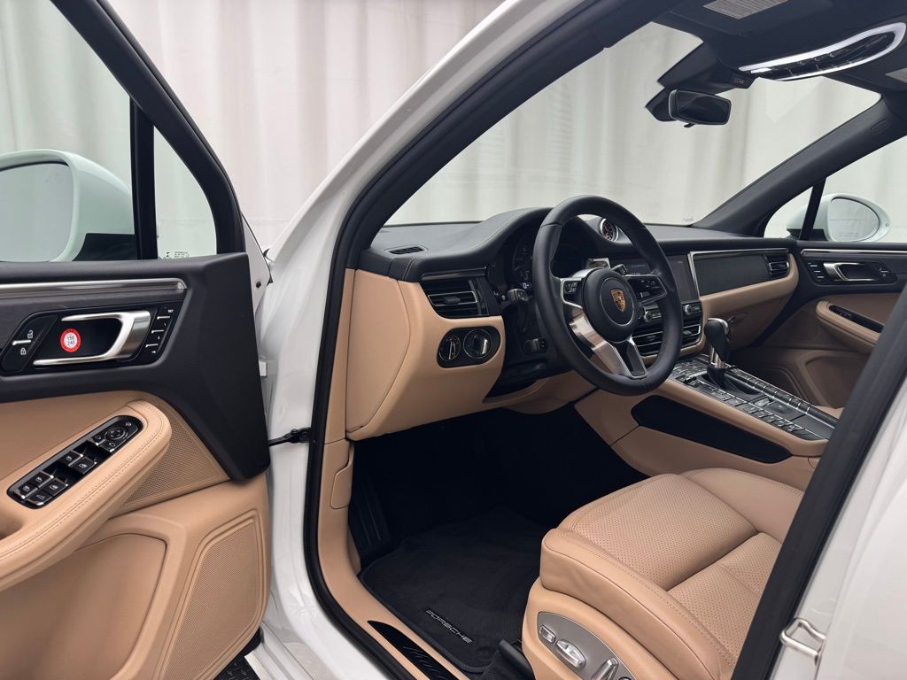 2021 Porsche Macan GTS 4