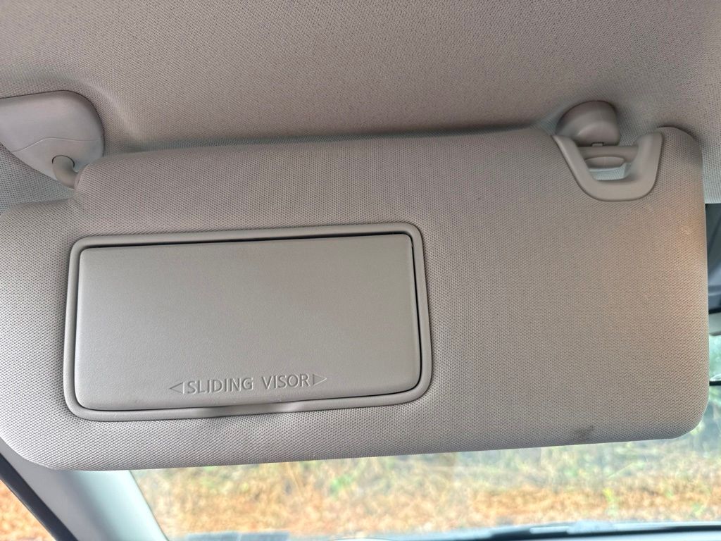 2022 Nissan Altima 2.0 SR Gray at Bob Ruth Ford