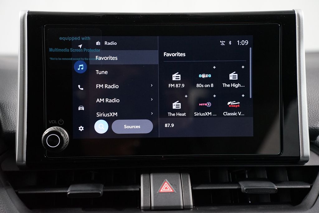 Thumbnail: 2025 Toyota RAV4 - 18