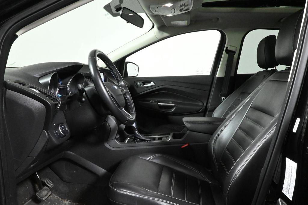Thumbnail: 2018 Ford Escape - 3