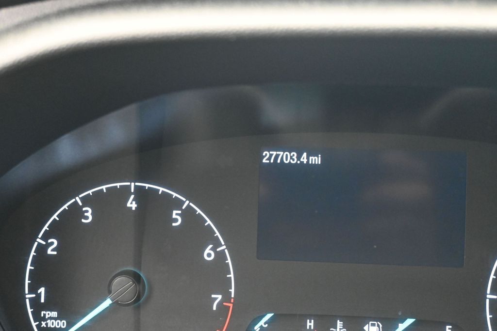 Used 2024 Oxford White Ford XLT image 34