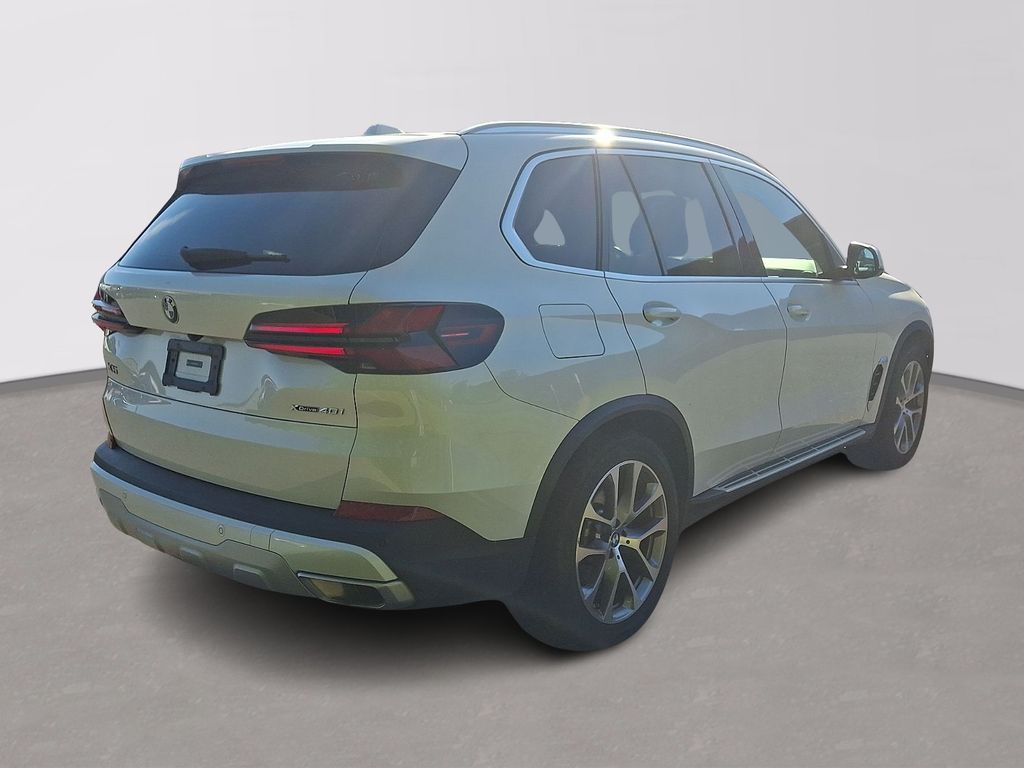 Thumbnail: 2025 BMW X5 - 4
