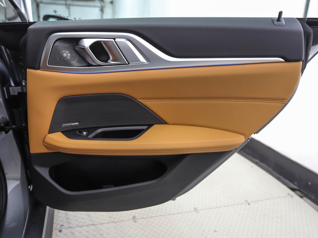 Thumbnail: 2026 BMW i4 - 25