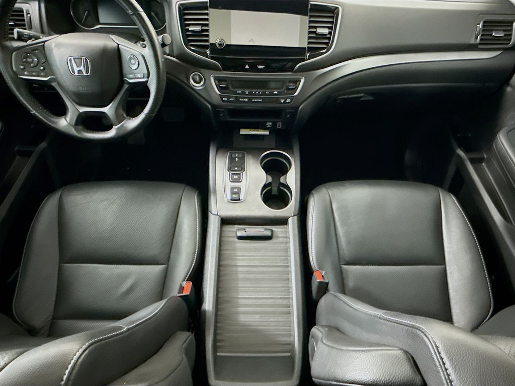 Thumbnail: 2023 Honda Passport - 16