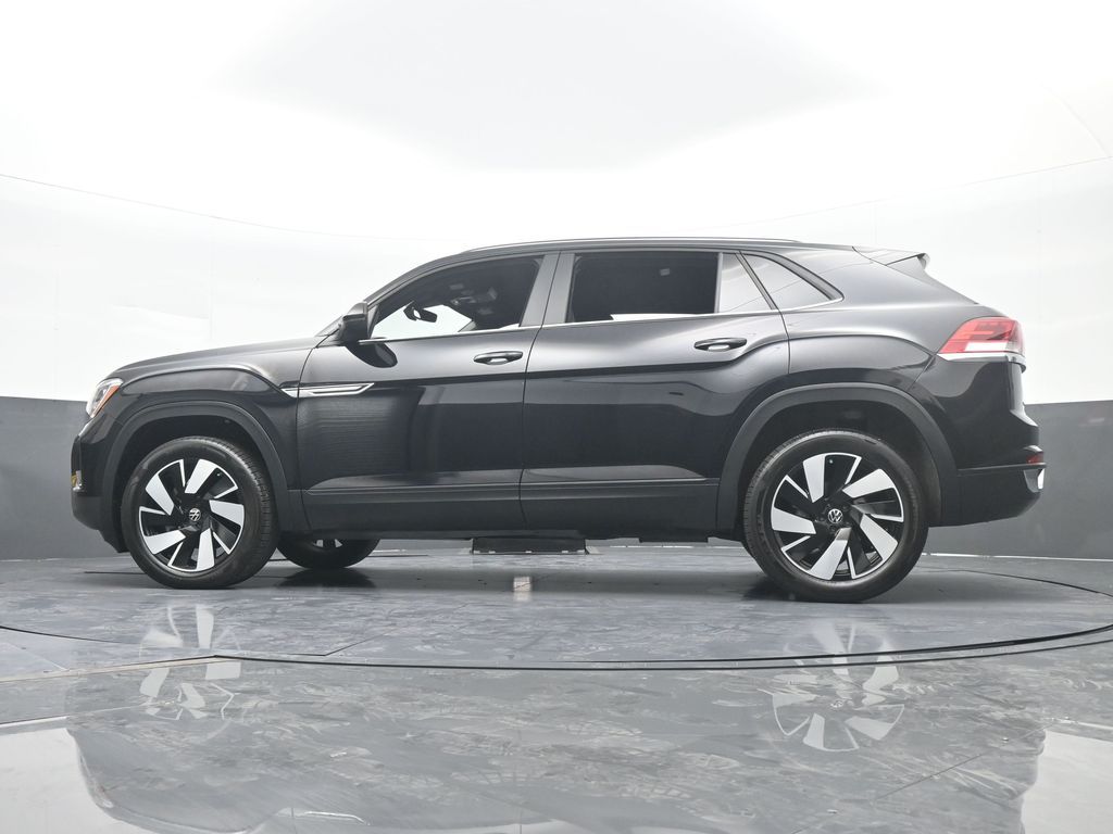 Used 2024 Deep Black Volkswagen 2.0T SE w/Technology image 56