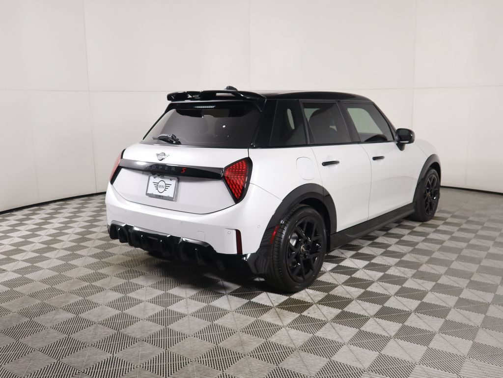 Thumbnail: 2026 MINI Cooper - 5