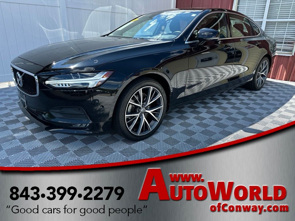 2018 Volvo S90 T5 Momentum AWD