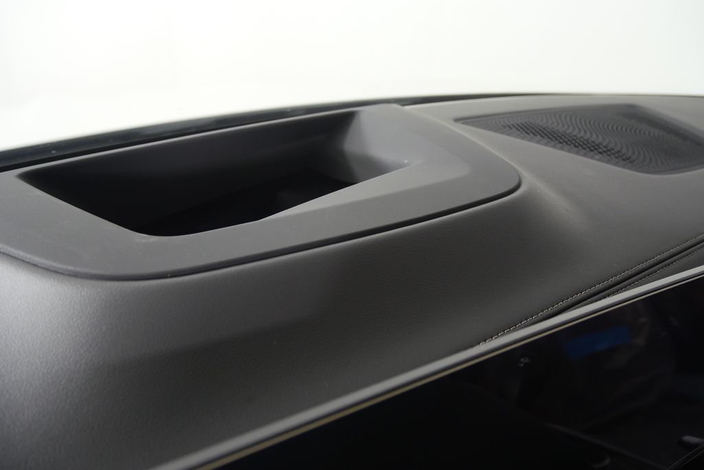 Thumbnail: 2026 BMW X5 - 19