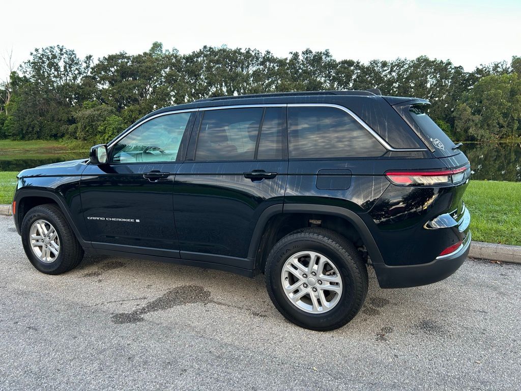 Thumbnail: 2024 Jeep Grand Cherokee - 3