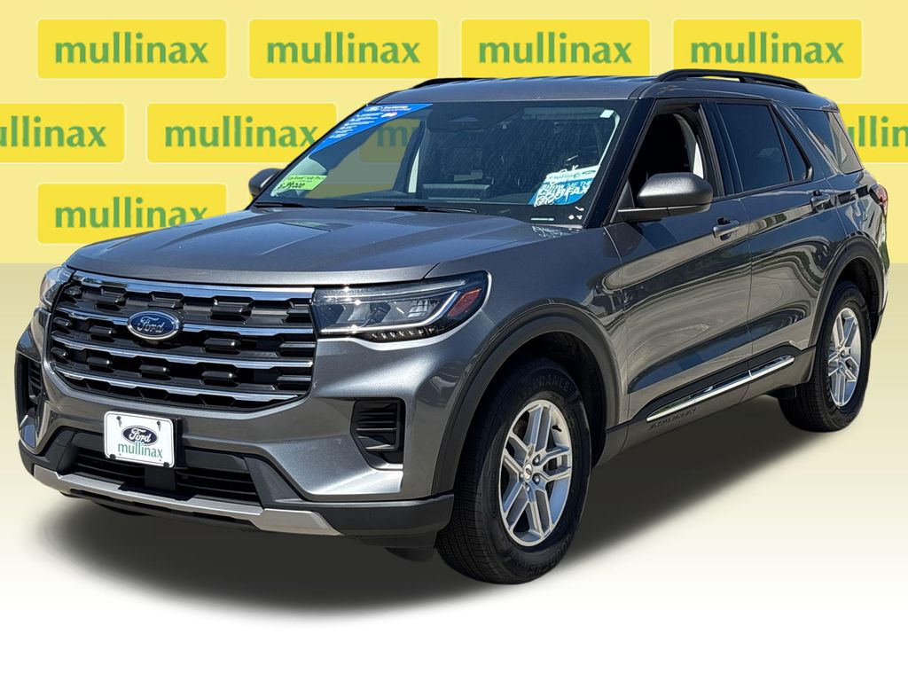 Certified Used 2025 Gray Ford Active image 23